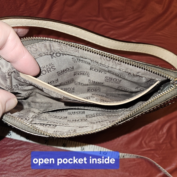 Michael Kors Wristlet Mirror Metallic Monogram 7.5"×4.5" E.U.C. - Picture 6 of 8